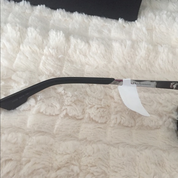 Dior Sunglasses - Picture 7 of 7